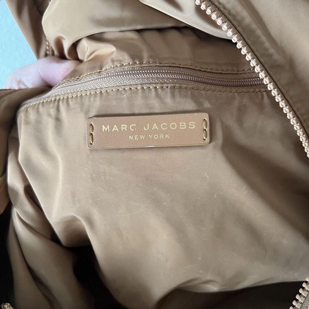 Marc Jacobs Medium Quilted Nylon Tote Tan - Picture 9 of 9